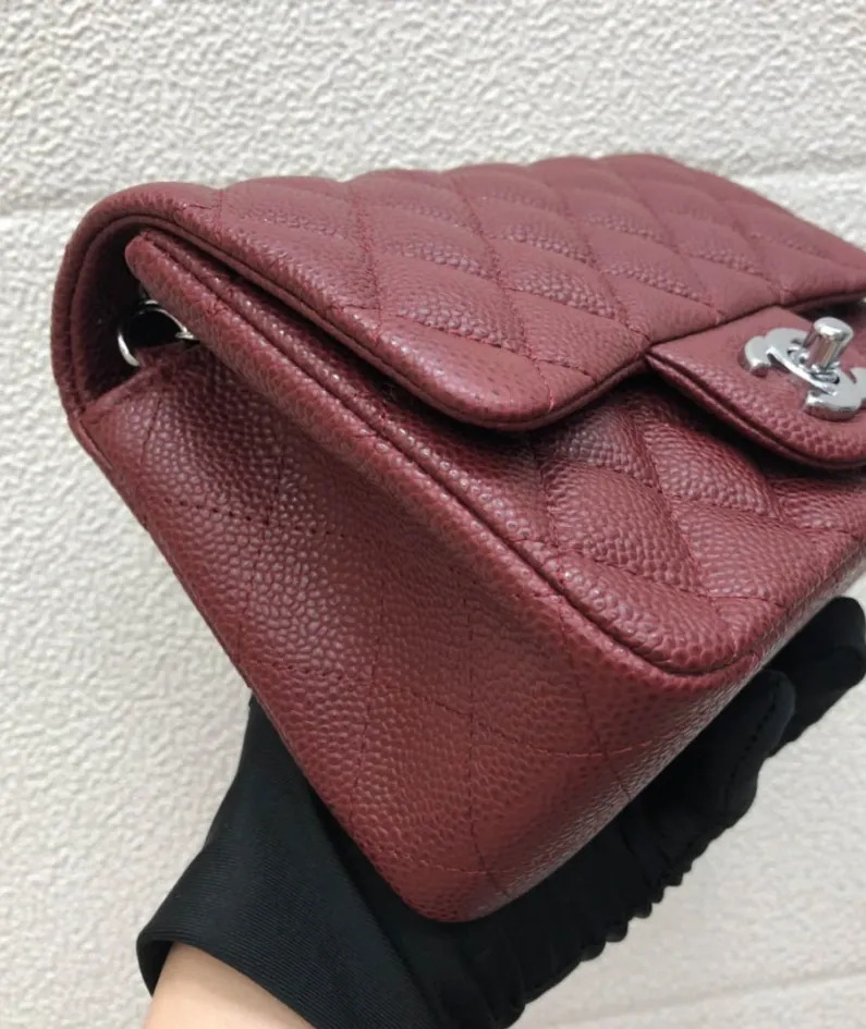 Chanel Small Sachet Size: 17cmChanel Model: 1115#