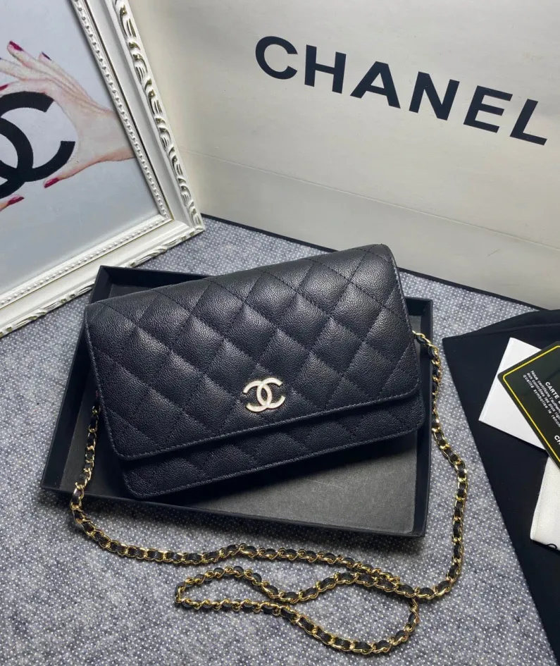 Messenger Bag Model: 33814 Size: 19*12.5cm