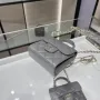 Hand Cosmetic Bag AP2682Y8600 Size: 11*11*4cm