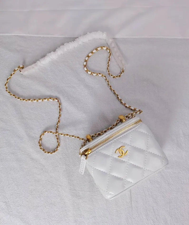 Chanel Size: 11*8.5*7cm Style: 5865