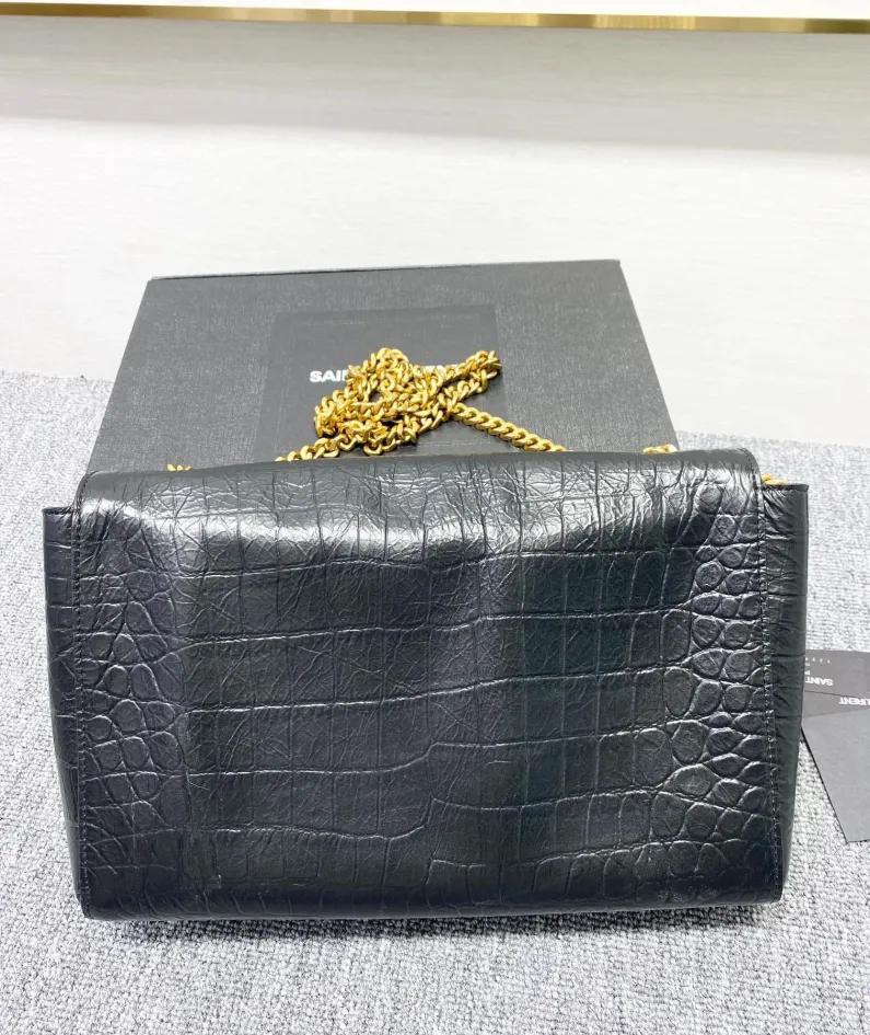 Saint Laurent Size: 28cm Code: 553804