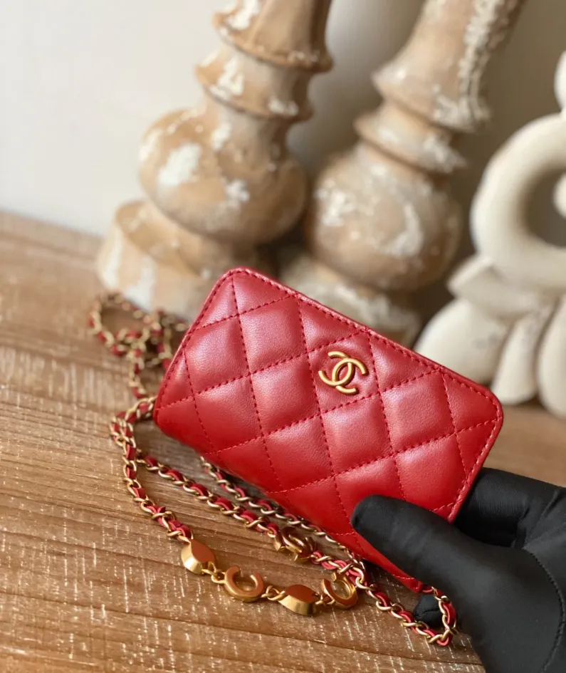 Chanel size: 12.5cm, style: 81228 red
