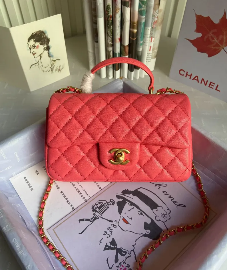 Handbag Size: 20x14x7 Model: AS243