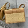 Montaigne 30 size:24*18*5cm