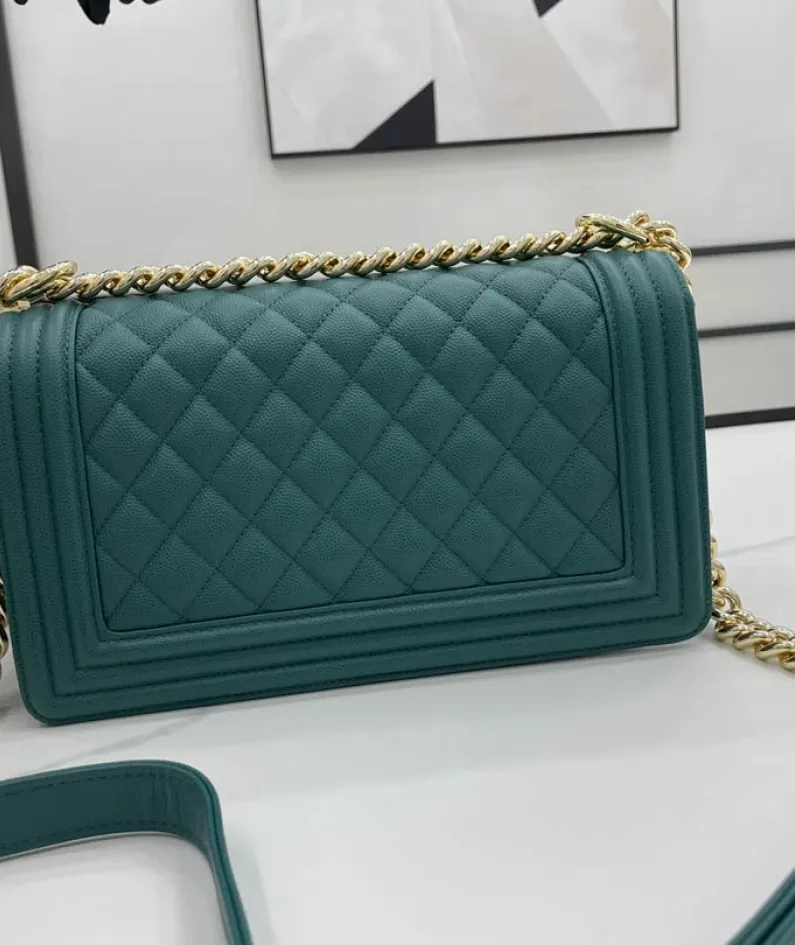 Diamond ball calfskin Size: 25cm