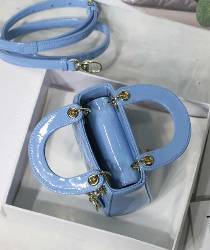 Size: 12*10*5cm
