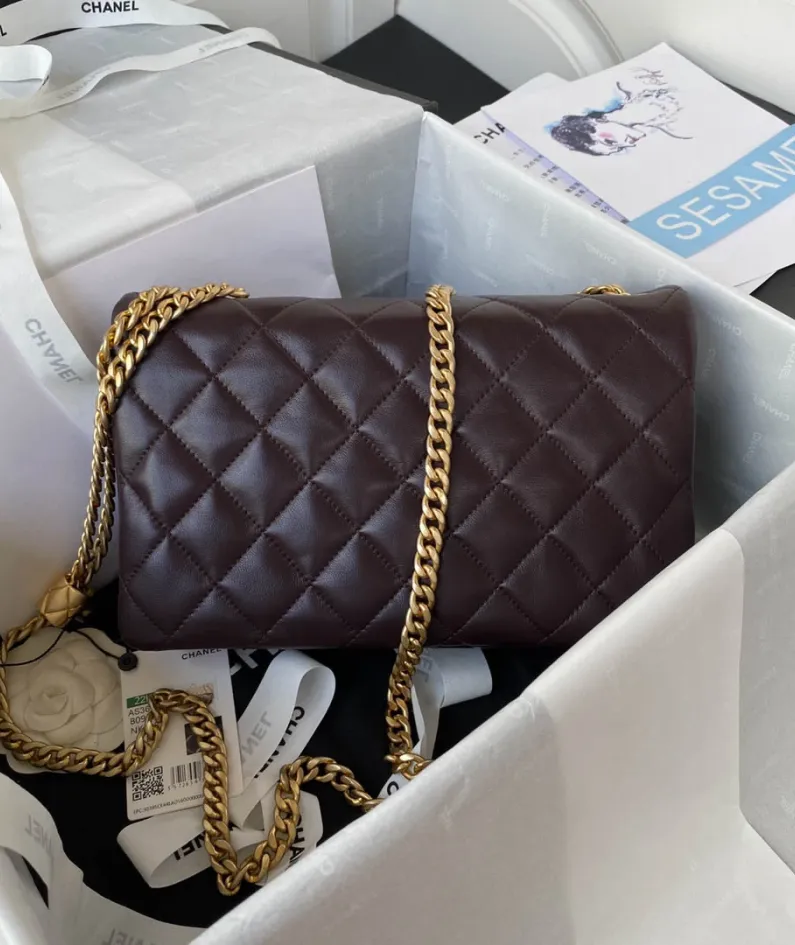 Lambskin Size: 16*25*10cm