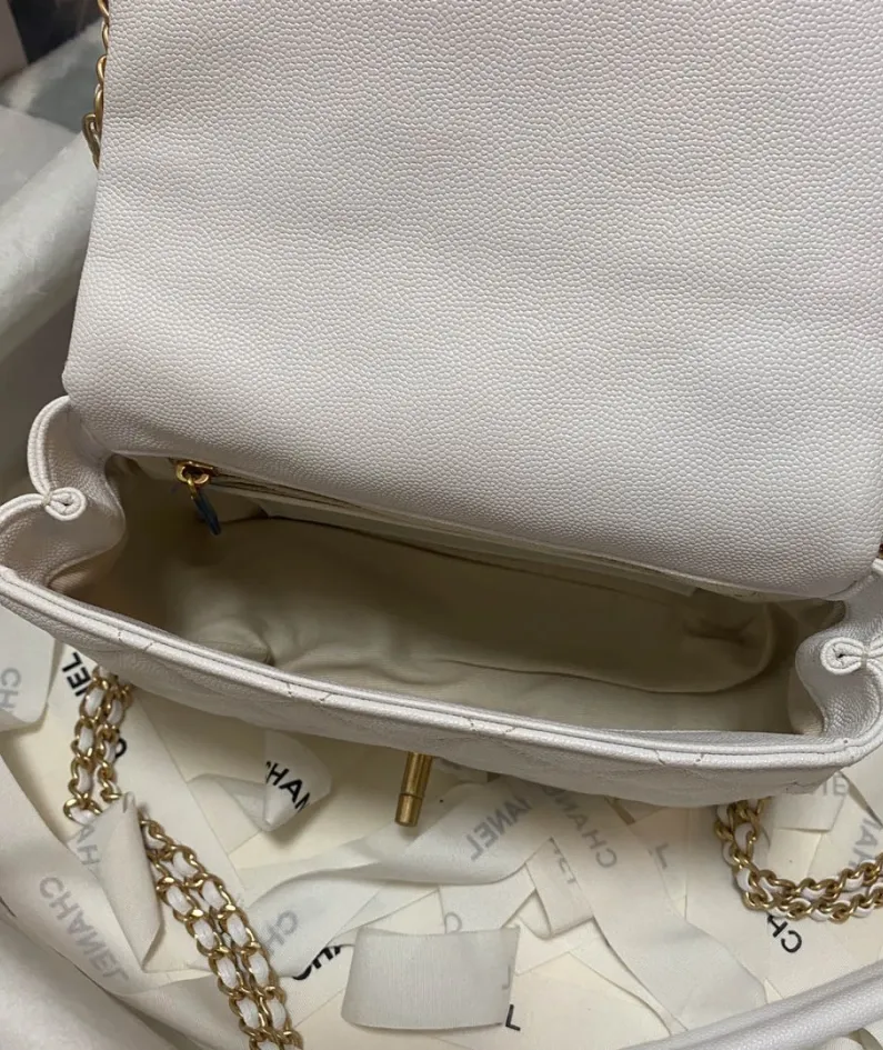 Lychee leather bag Model number: AS3468 Size: 21*15*7.5cm