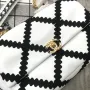 Handbag Size: 30/21/10