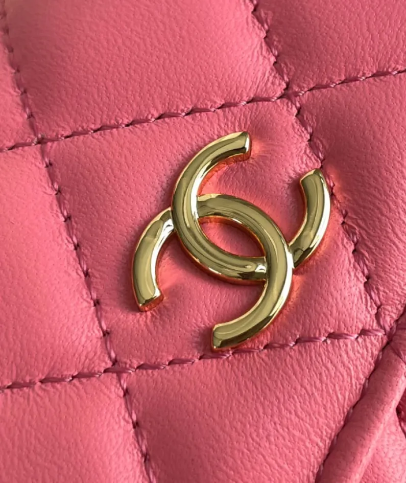 Lambskin Size: 9cmx11cmx3.8cm