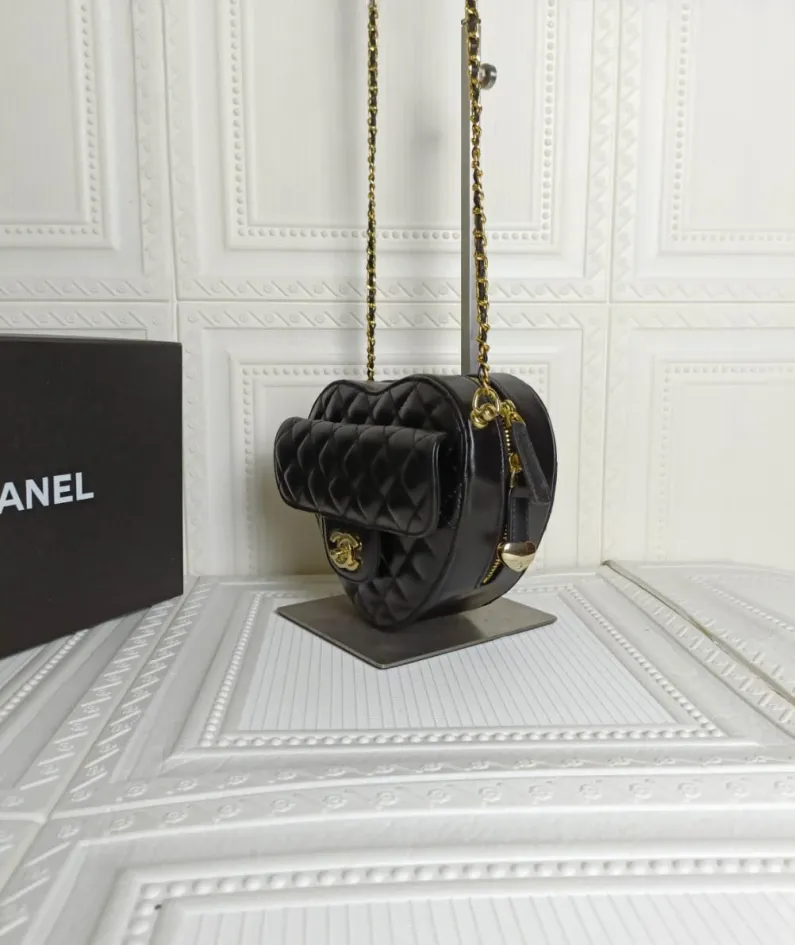 Love Bag Size: 16.5186.5cm Style: 2026