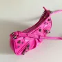 Crossbody bag Size: 20*11*4CM