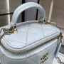Hand Cosmetic Bag Model: AP2198 Size: 11*8.5*7cm