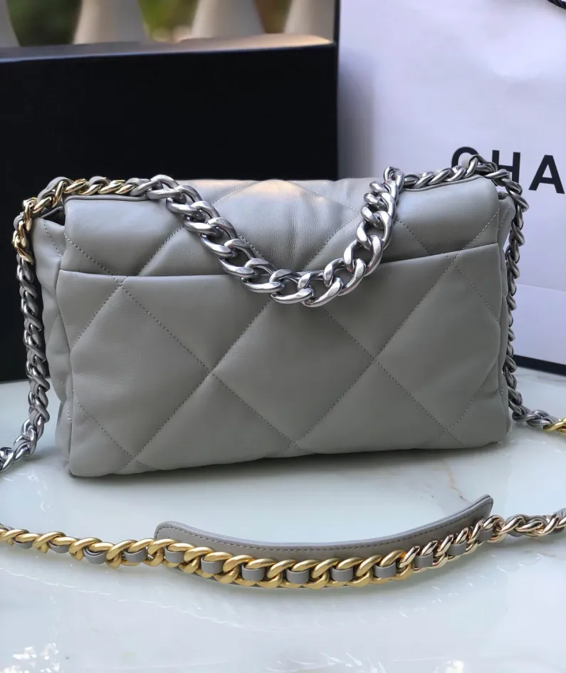 Chanel Model: S1161 Size: 30cm