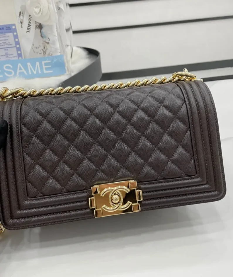 Diamond ball calfskin Size: 25cm