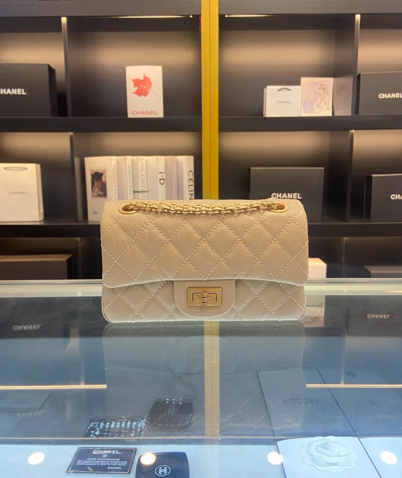 CHANEL square bag Size: 20cm