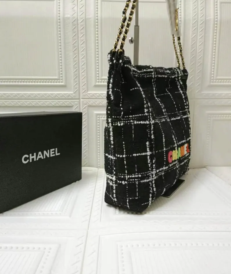 Flannel Size: 35x37x7cm Style: 910
