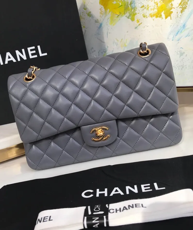 Lambskin size: 25x16x7.6cm Model: 1112#