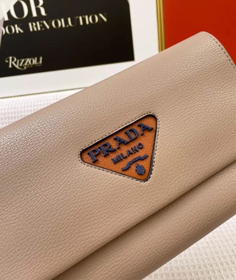 prada Crossbody Size:25x16cm 2121 