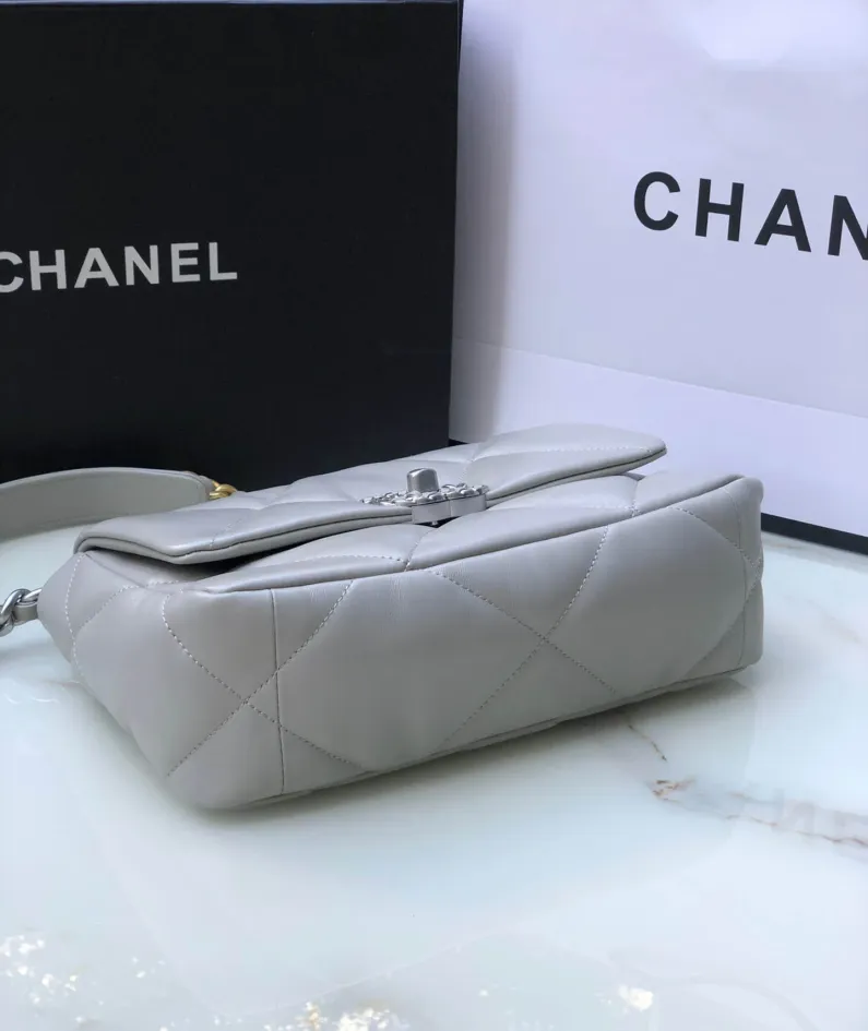 Chanel Sheepskin Model:S1160 Size:26cm