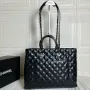 CHANEL palm pattern Size: 35*30*13 Style: 8007