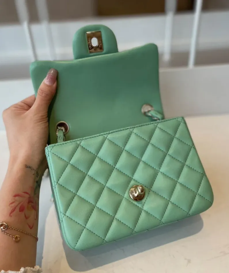 Lambskin Model: 01115 Size: 17cm