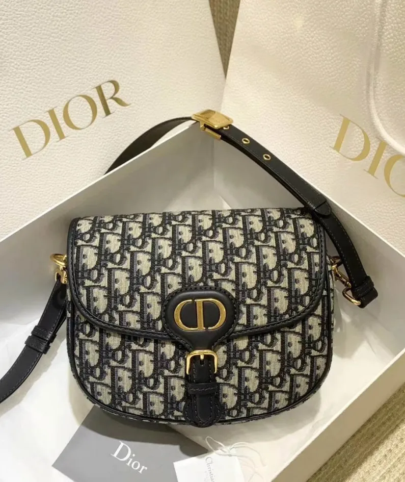 Size: 18x14x5cm 22x17x6cm