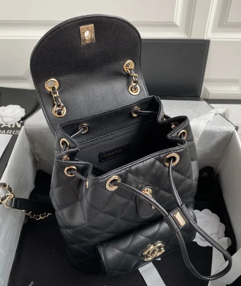 CHANEL Style: AS3508 Size: 38/28/14