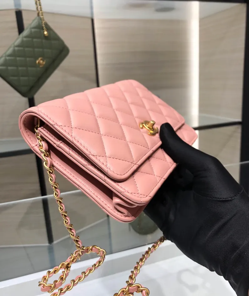 Metal Ball Underarm Bag Size 19 Model Number: AP1450Y8680