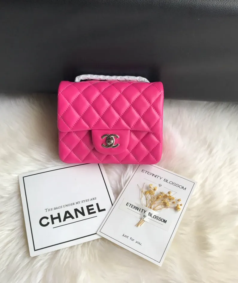 Lambskin Model: 1115 Size: 17cm