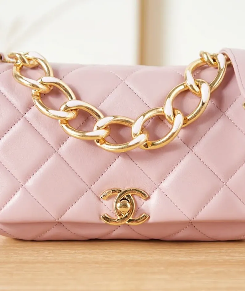 Lambskin Style: AS3366 Size: 20X9X13.5Cm
