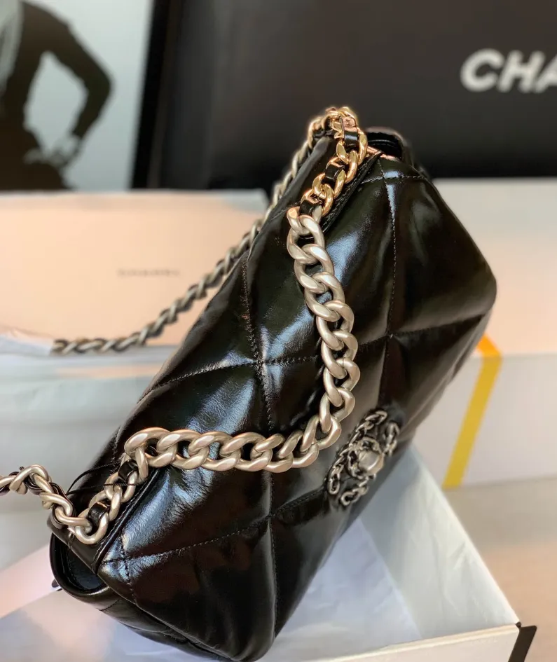 Chanel Size: 26cm