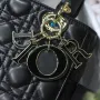 Size: 20x16.5x 8cm