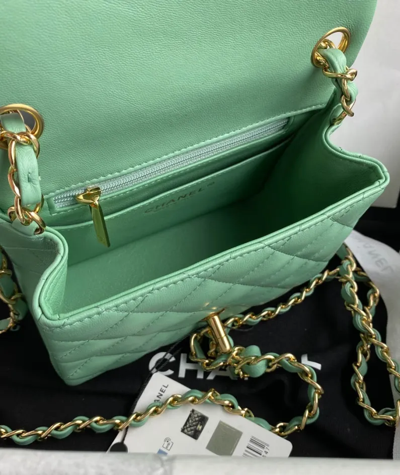 Lambskin Model: 1115 Size: 17cm