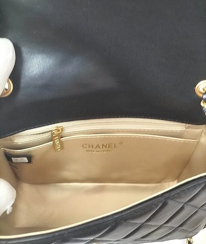 Chanel Small Golden Ball Model: 9021 Size: 20x127cm