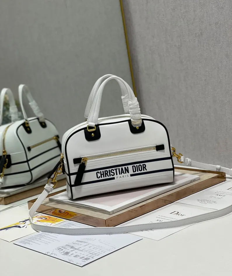 Model: 6200B Size: 25*13*16.5cm