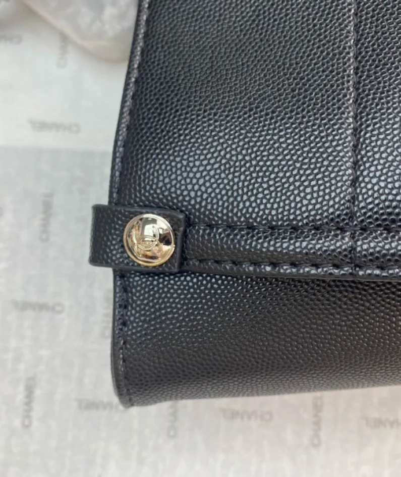 Chanel Tote Bag Size: 42*30*12 Style: 8816