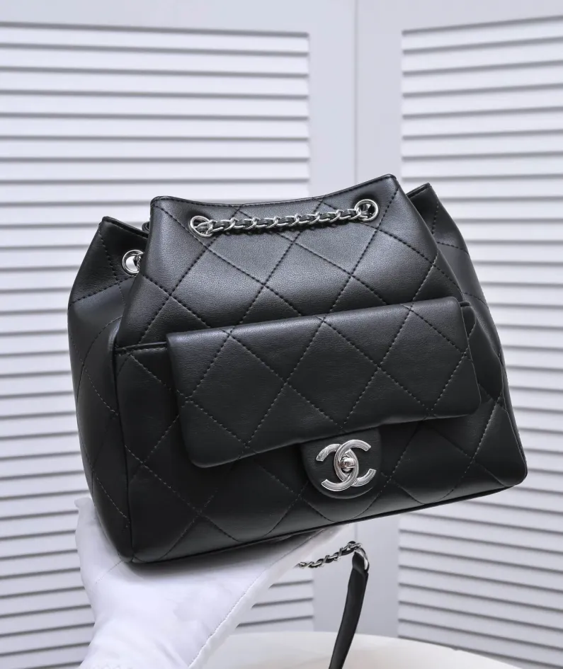 Chanel Style: 9067 Size: 26x23cm