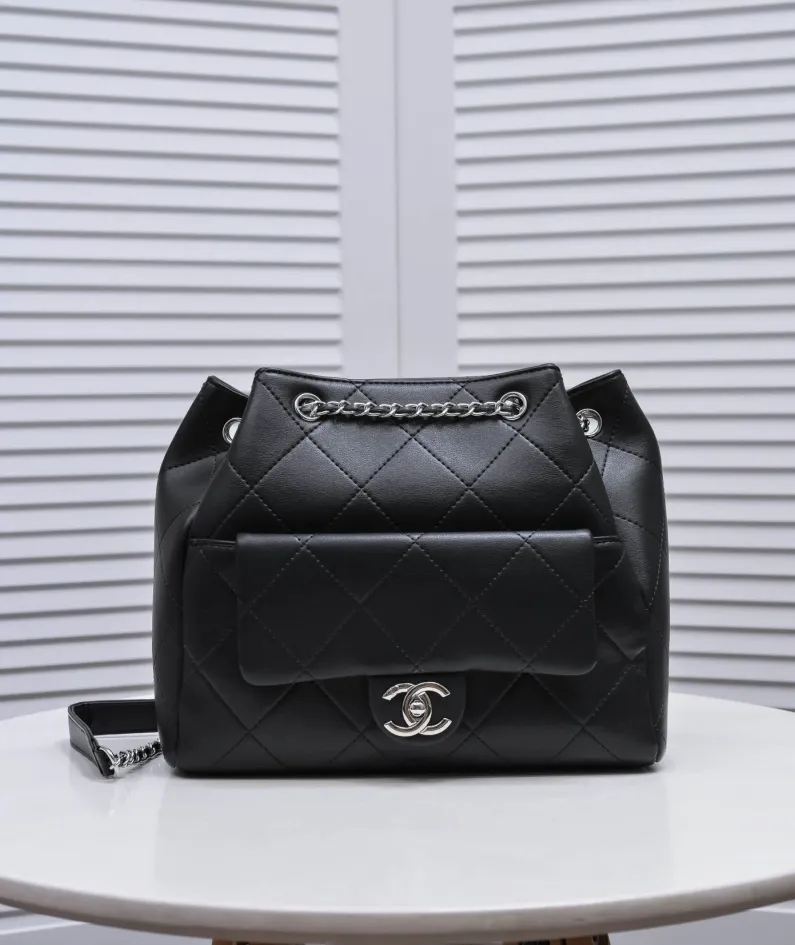 Chanel Style: 9067 Size: 26x23cm