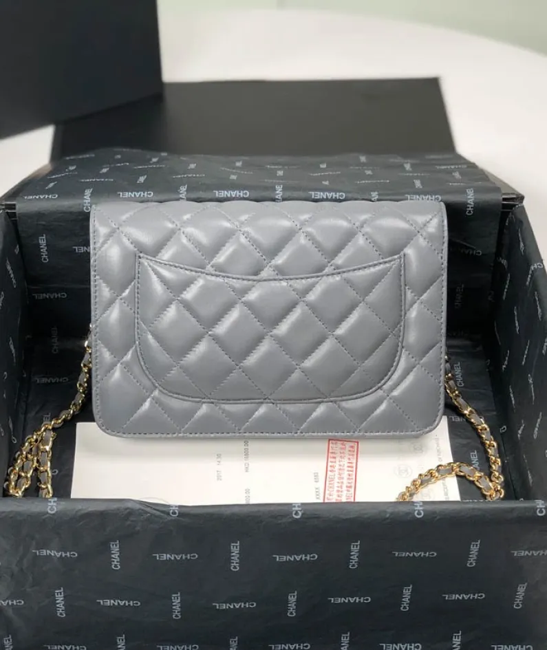 Lambskin Shoulder Chain Bag Style Number: 33814