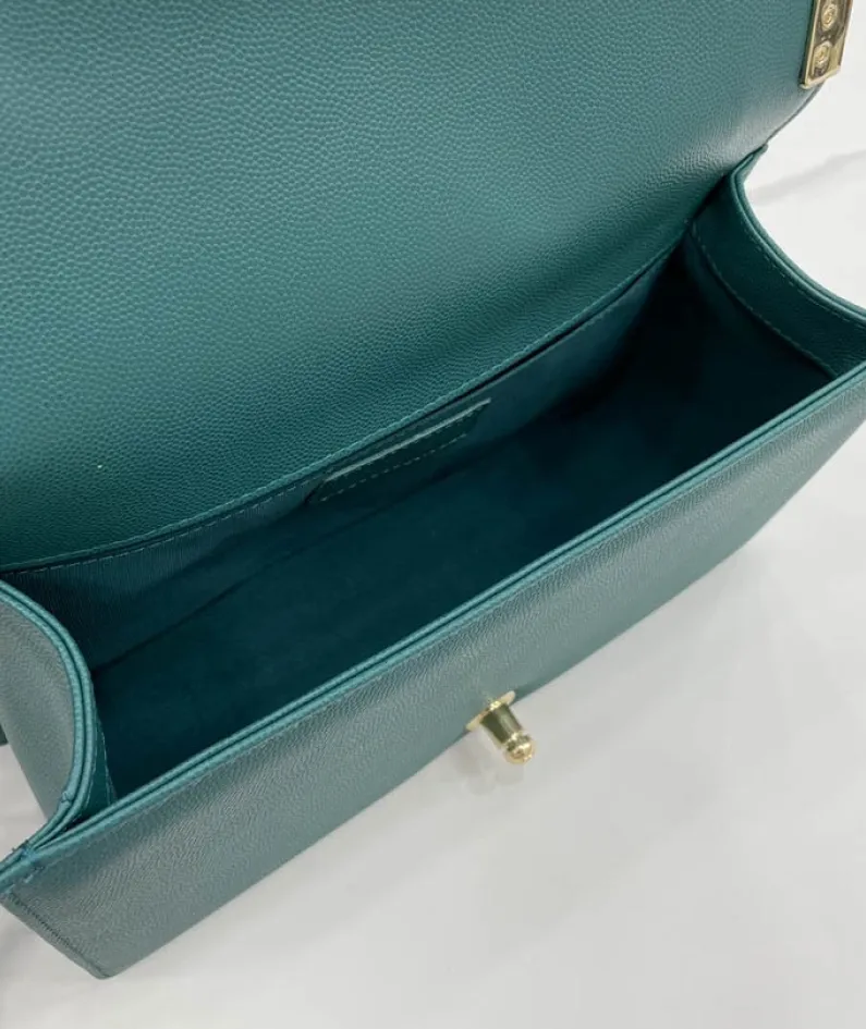 Diamond ball calfskin Size: 25cm
