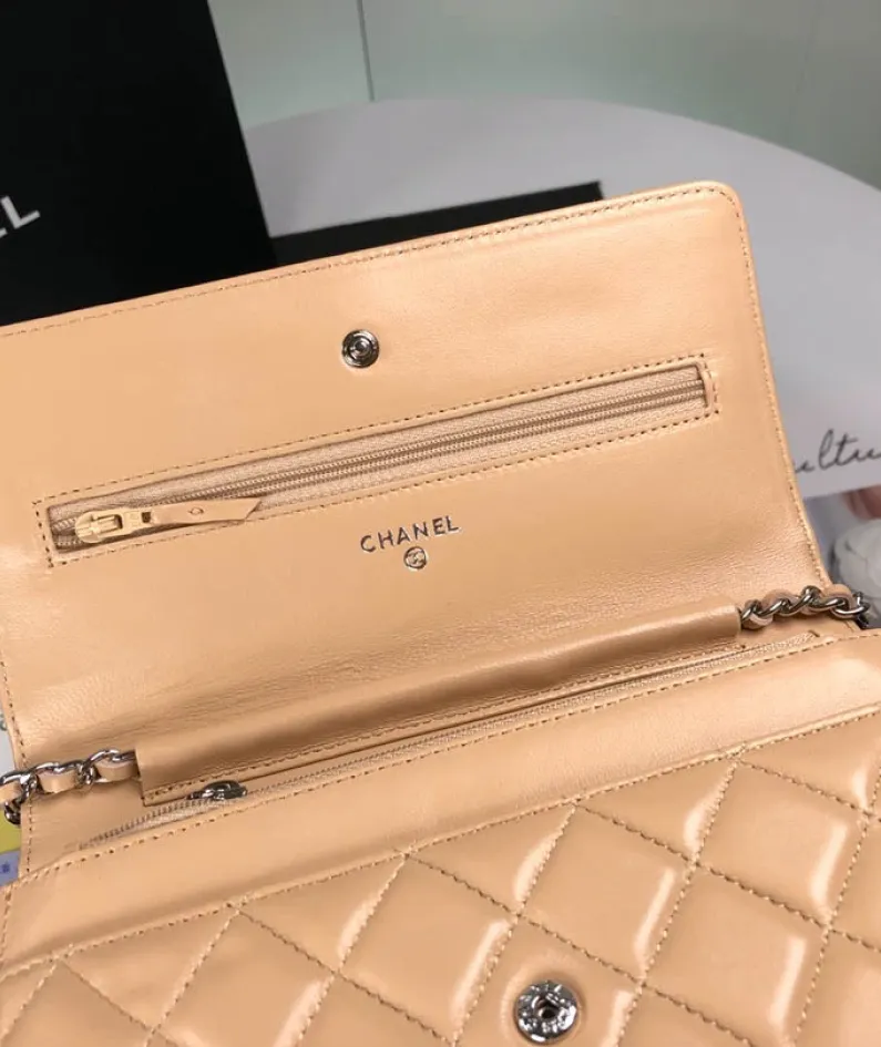 Lambskin Shoulder Chain Bag Style Number: 33814