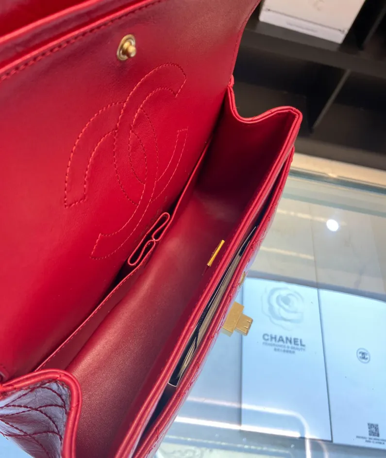 CHANEL Size: 24cm Ident No.: 037586