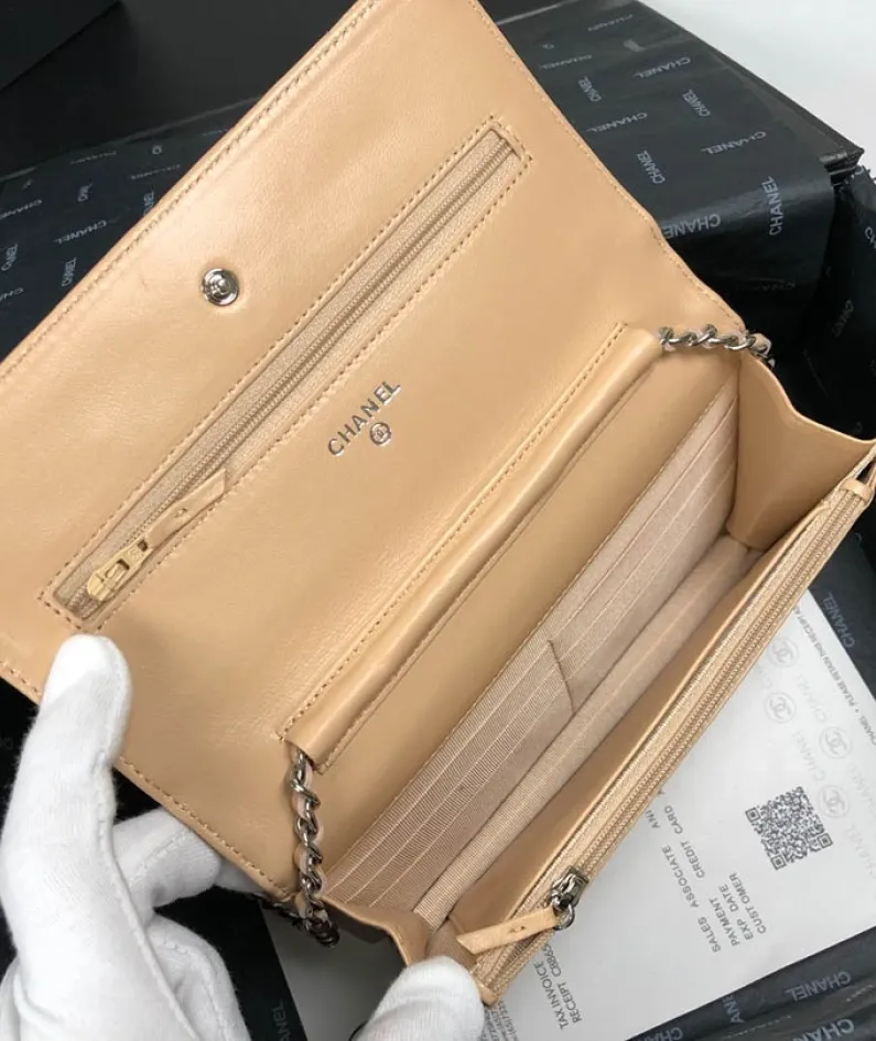 Lambskin Shoulder Chain Bag Style Number: 33814