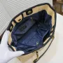 Chanel Size: 33*28*18cm Model Number: 67001