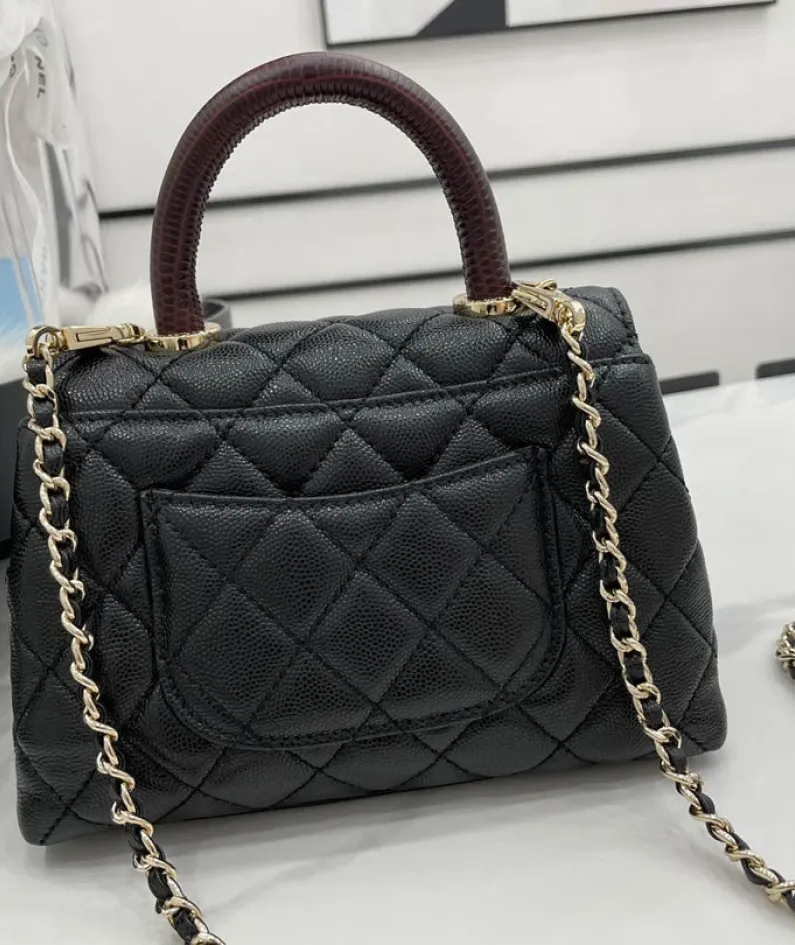Chanel Size: 19cm/23cm/28cm Model Number: AS2215/92990/92991