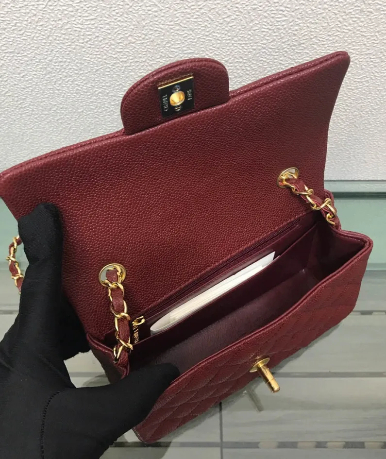 Chanel Small Sachet Size: 17cmChanel Model: 1115#