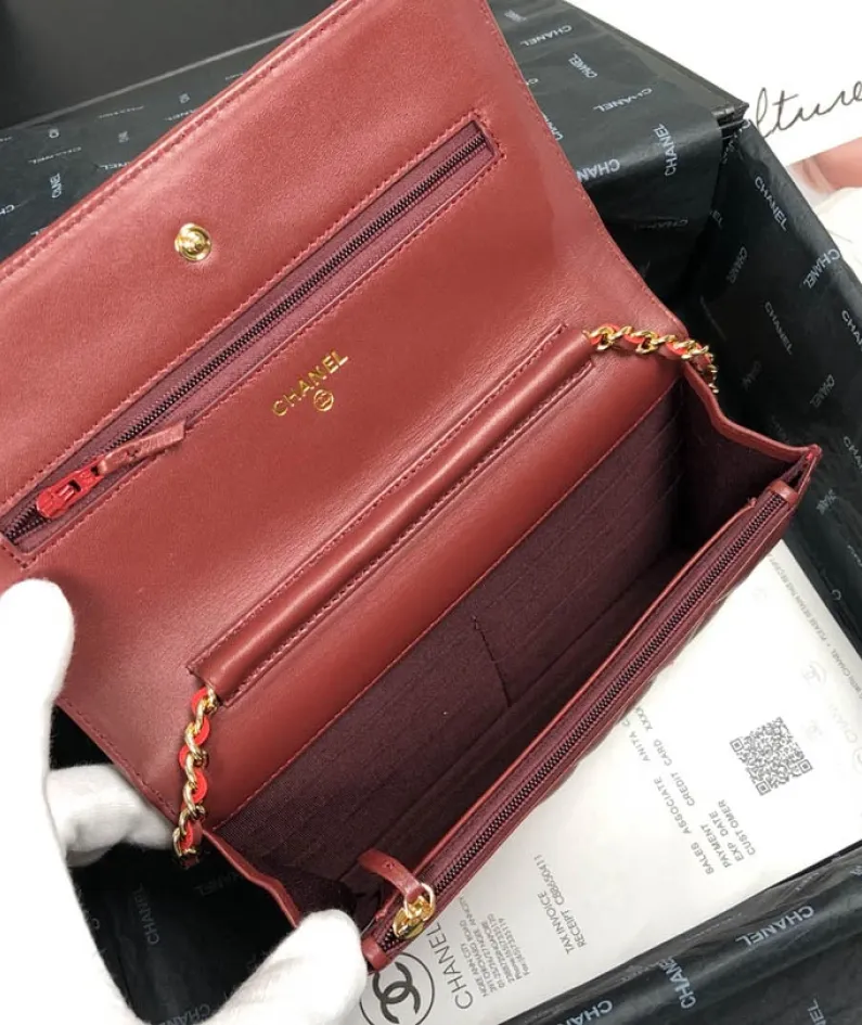 Lambskin Shoulder Chain Bag Style Number: 33814