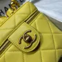 CHANEL Portable ️Crossbody Model: 2020SS ️Size: 16.5*16.5*15