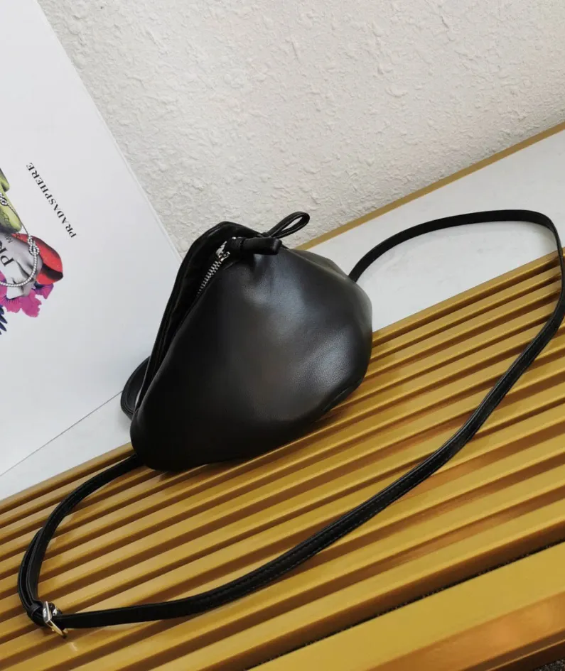 Prada Handbag Size: 14x13.5cm 1BA315
